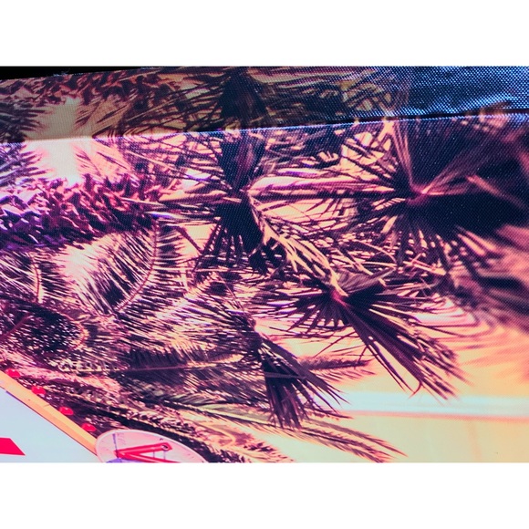 Las Vegas Canvas. SOLD - Picture 3 of 6